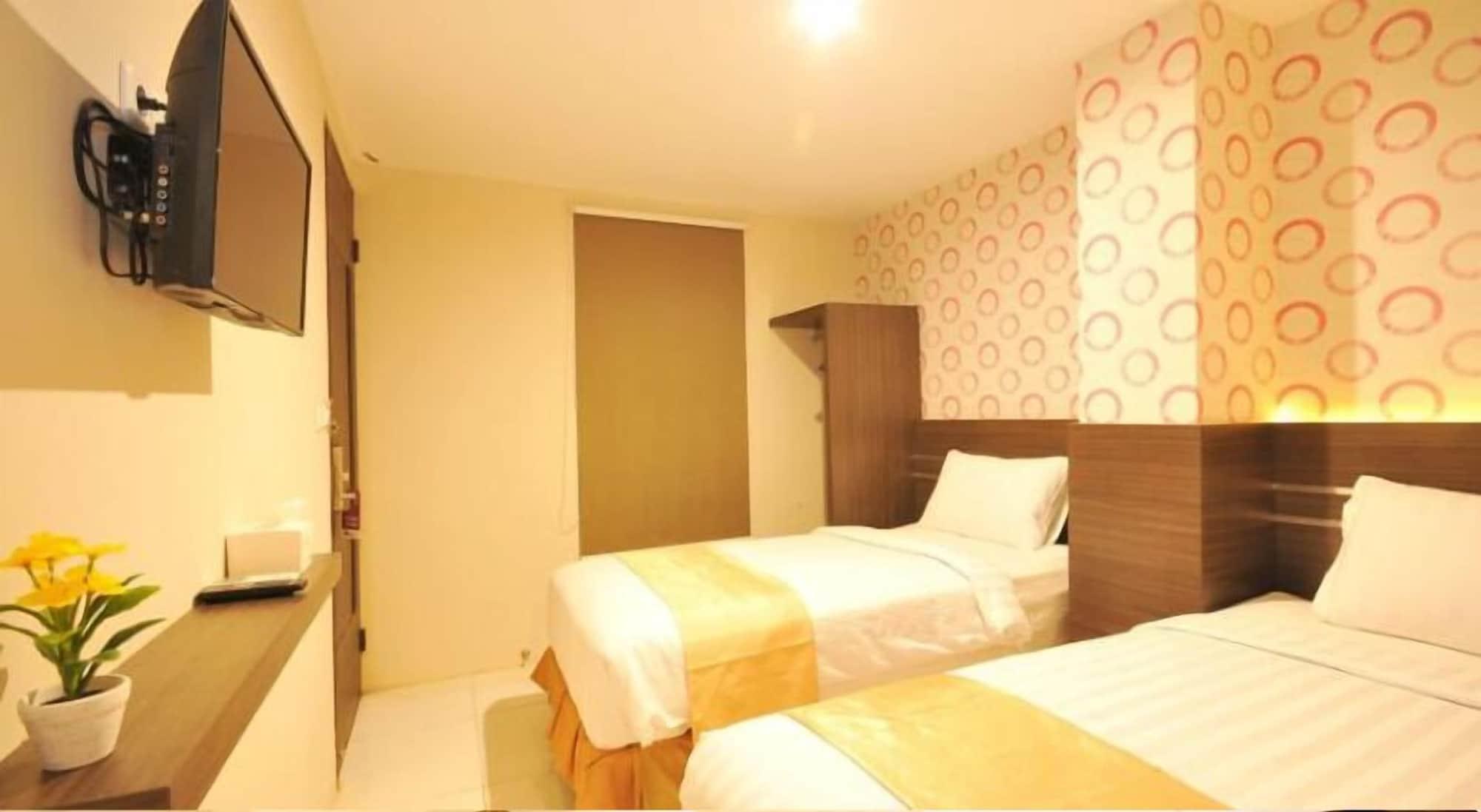 Nutana Hotel Mataram Exterior photo