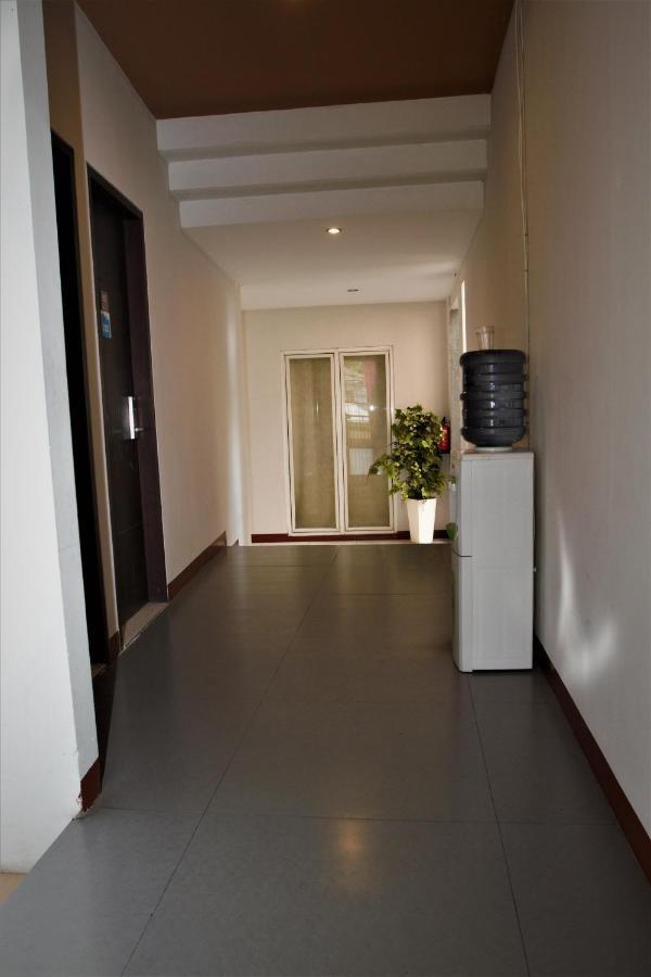 Nutana Hotel Mataram Exterior photo