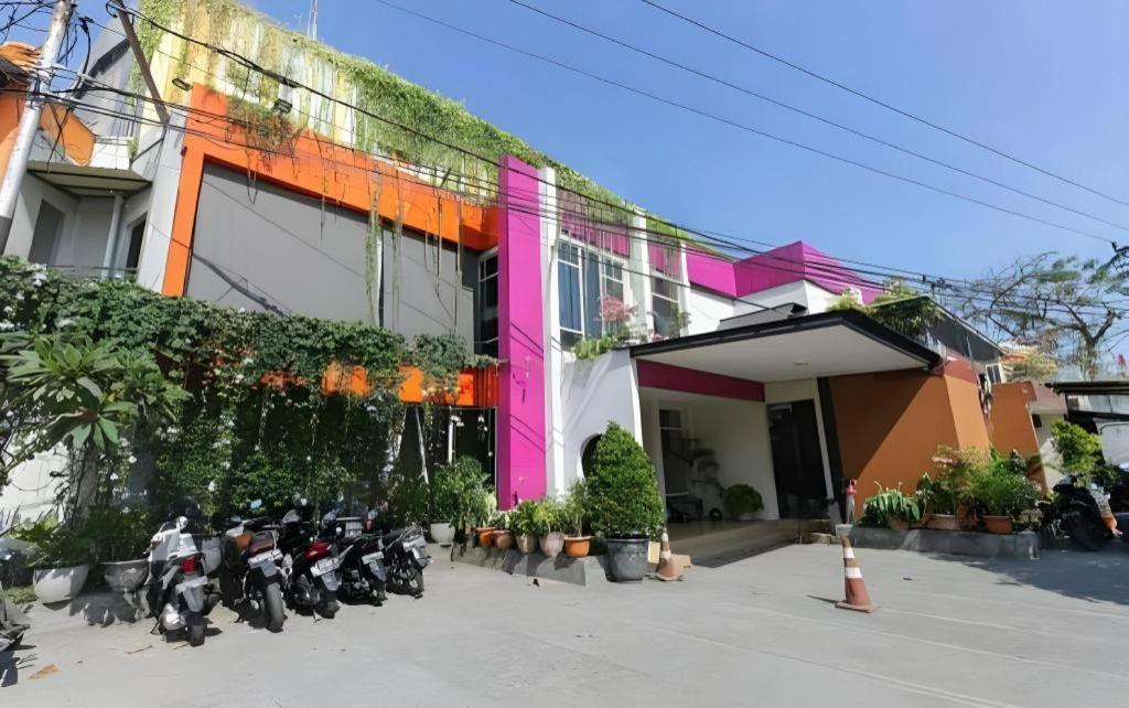 Nutana Hotel Mataram Exterior photo