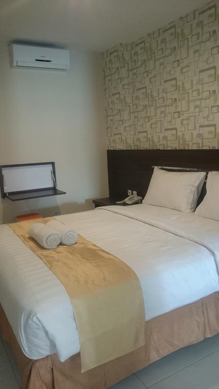Nutana Hotel Mataram Exterior photo